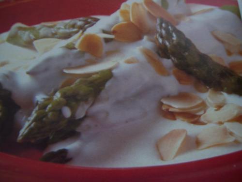 Asperges aux amandes - pol martin de Callyoe | Photo de Callyoe