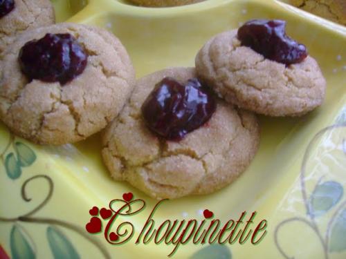 ~ biscuits au beurre d'arachides et gelée de framboises~ de Choupy40 | Photo de Choupy40