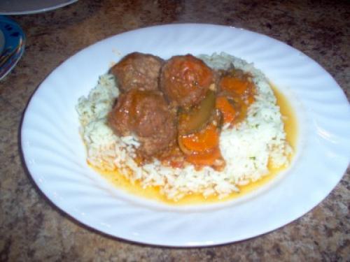 Boulettes aigre-douce aux légumes cuites à la mijoteuse de Ancy | Photo de Ancy