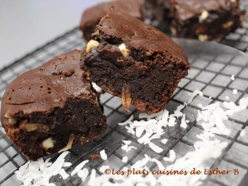 Brownies aux pépites de chocolat blanc et noix de coco de Esther B | Photo de Estherb