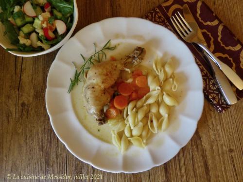 Casserole de poulet fondant au fenouil et à l'estragon + de Messidor | Photo de Messidor