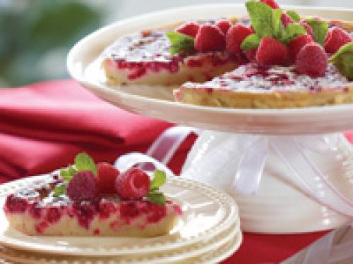 Clafoutis aux framboises de Edition Nouvelles | Photo de Edition nouvelles