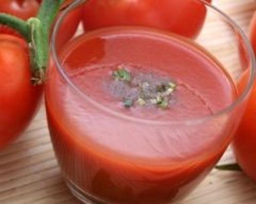 Cocktail de jus de tomates et avocats de Amyel 2283 | Photo de Amyel 2283