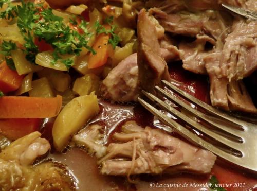 Cuisses de canard braisées aux légumes d'hiver + de Messidor | Photo de Messidor