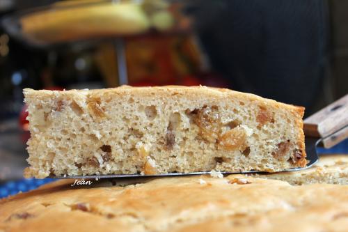 Gâteau au yogourt, érable et raisins dorés de Nell | Photo de Nell