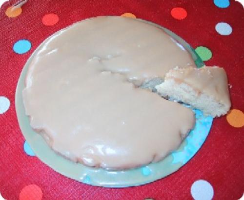 Gâteau-pouding aux pommes sauce caramel (coup de pouce oct 2007)