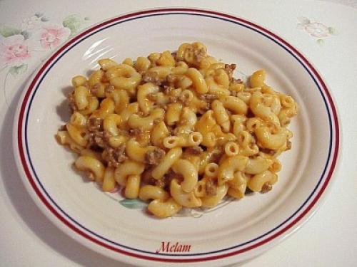 Macaroni au boeuf - tomate - fromage de Melam | Photo de Melam