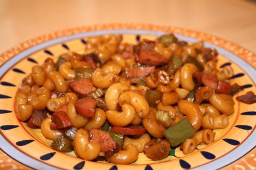 Macaroni chinois à la saucisse | Photo de Mireille