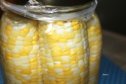 Maïs dans le vinaigre de Nell | Photo de Nell