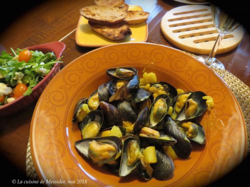 Moules à la sauce aux pommes et cari + de Messidor | Photo de Messidor