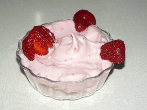 Mousse aux fraises de esther b de Baddy | Photo de Baddy