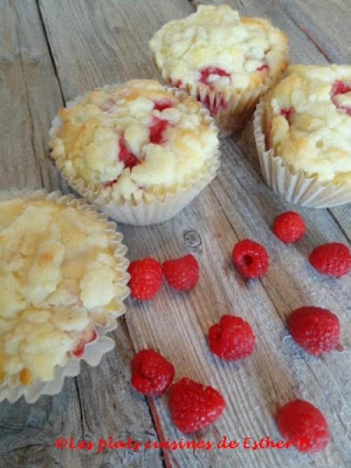 Muffins aux framboises et son crumble de Esther B | Photo de Estherb