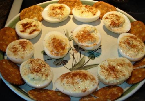 Oeufs farcis au crabe | Photo de PassionRecettes