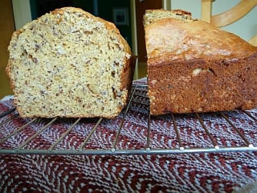 Pain à l'érable, aux bananes et aux graines de lin de Marilouise | Photo de Marilouise