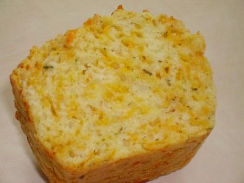 Pain savoureux au cheddar de Dune55 | Photo de PassionRecettes