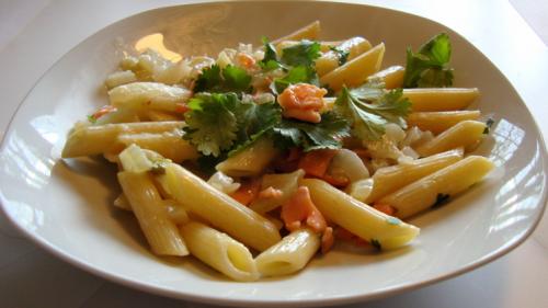 Pâtes courtes au saumon fumé en sauce thaïe pour deux de Messidor | Photo de Messidor