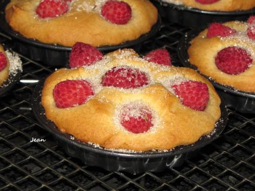 Petits gâteaux aux framboises fraîches de Nell | Photo de Nell