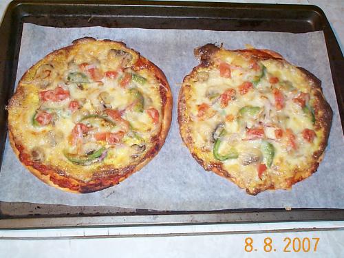 Pizza aux oeufs sur tortillas de Melam | Photo de Mireille