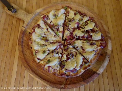 Pizza aux poires et aux oignons caramélisés + de Messidor | Photo de Messidor