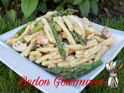 Salade de pâte aux asperges et aux poitrines de poulet grillées au citron de Bedon Gourmand | Photo de Bedon gourmand