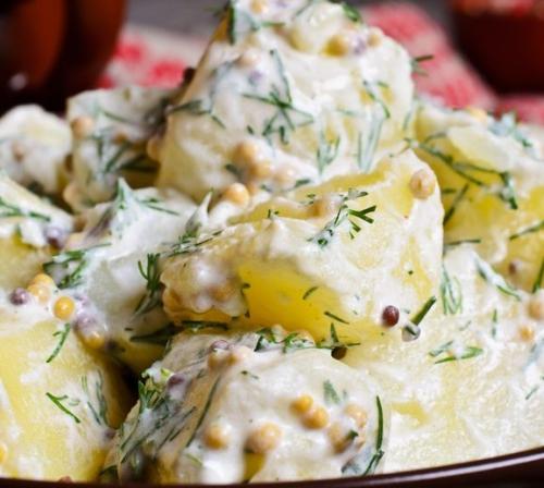 Salade de pommes de terre au yogourt | Photo de PassionRecettes