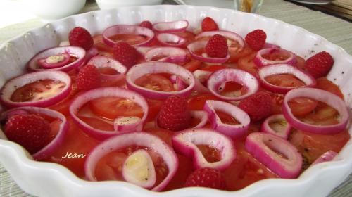 Salade de tomates au vinaigre de framboises. de Nell | Photo de Nell