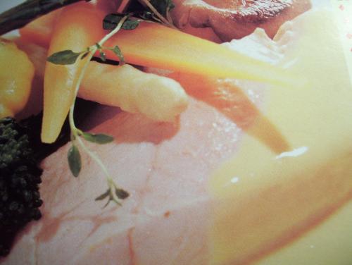 Saumon poché, sauce hollandaise de Callyoe | Photo de Callyoe