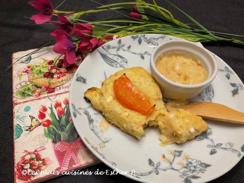 Scones, tartinade au chocolat blanc et au pamplemousse de Estherb