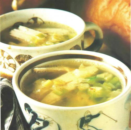 Soupe au poulet de grand-mère de Pol Martin | Photo de PassionRecettes