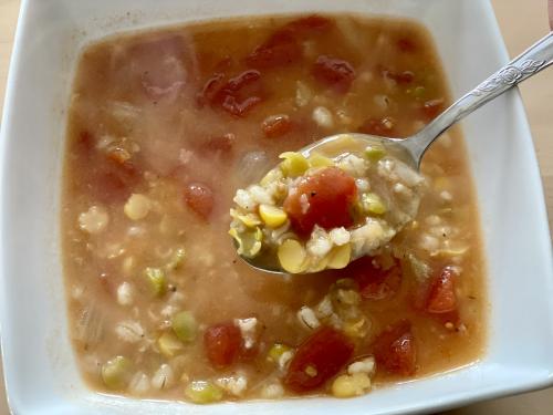 Soupe consistante avec mélange pour soupe | Photo de Mireille