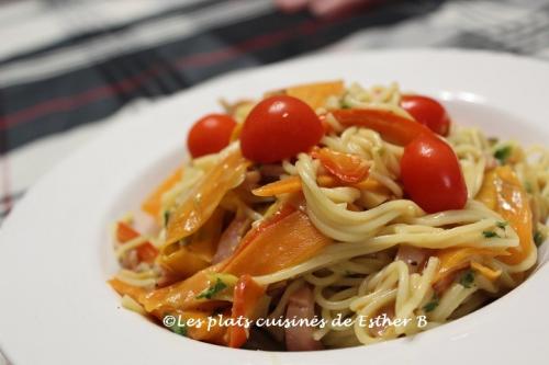 Spaghetti aux légumes et au jambon, sauce moutarde de Esther B | Photo de Estherb