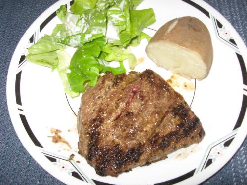 Steak de bavette de boeuf de cuisinière