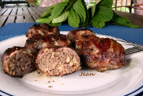 Veau et boeuf enrobés de bacon de Nell | Photo de Nell