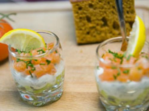 Verrine de courgette, crème citronnée et saumon de Amiel | Photo de Amyel 2283