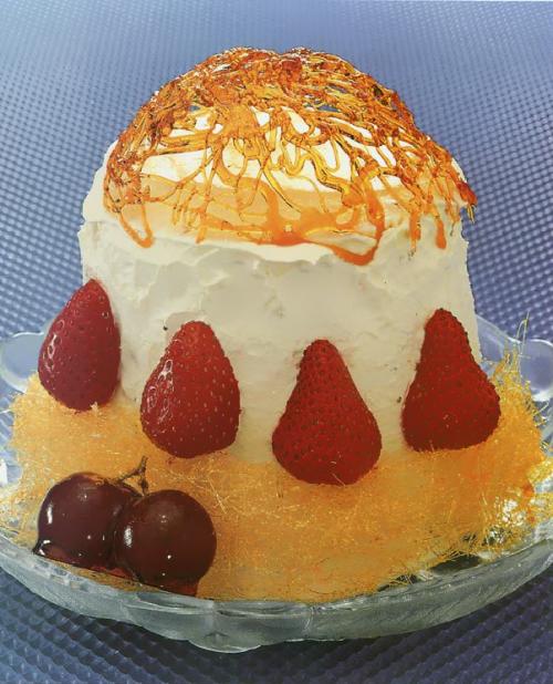 Bombe glacée à l'érable de Qu'est-Ce Qu'on Mange | Photo de PassionRecettes