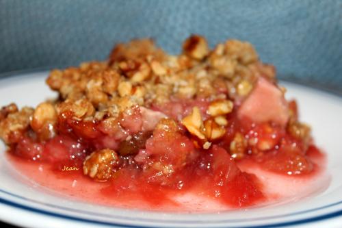 Croustade aux pommes et confitures de rhubarbes et fraises de Nell | Photo de Nell