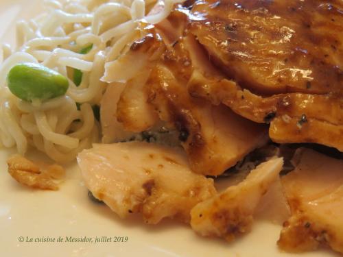 Filets de saumon laqués et nouilles ramen + de Messidor | Photo de Messidor