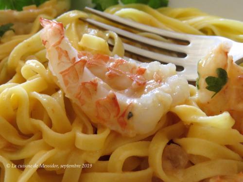 Langoustines sur pâtes, sauce newburg + de Messidor | Photo de Messidor