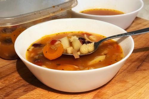 Maudite bonne soupe minestrone de Yolande | Photo de Mireille