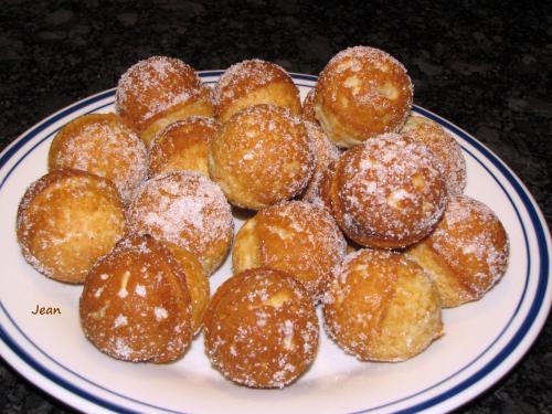 Mini beignets classique de Mini Donut Maker | Photo de Nell