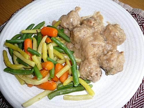 Ragoût de boulettes à l'ancienne de Pierret L. Daigneault | Photo de Marilouise