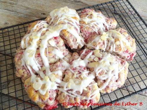 Scones à la framboise et aux amandes de Esther B | Photo de Estherb