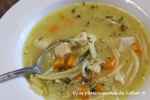 Soupe poulet et nouilles de Esther B | Photo de Estherb