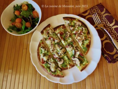 Vacances en cuisine 9 - petites pizzas au pistou + de Messidor | Photo de Messidor