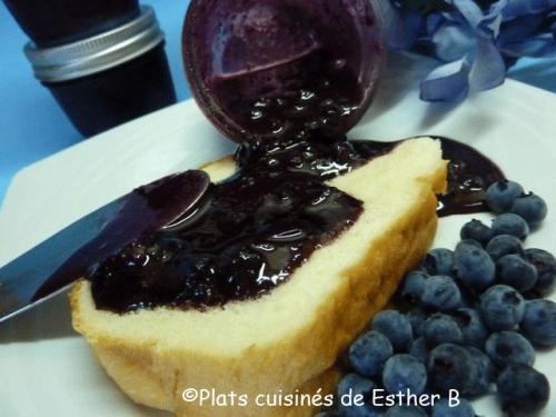 Confiture de bleuets et de chocolat noir de Esther B | Photo de Estherb