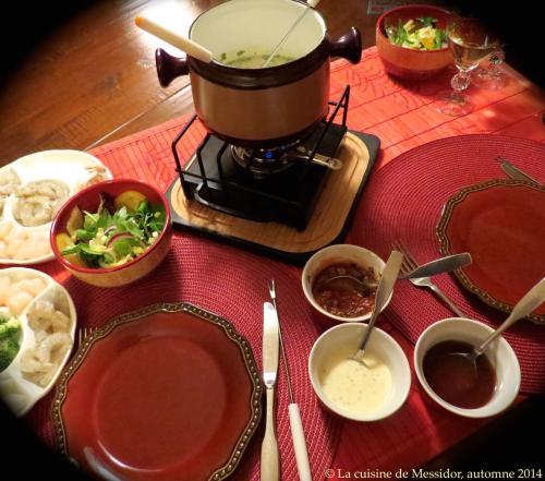 Fondue thaïlandaise aux crevettes et aux pétoncles de Messidor | Photo de Messidor