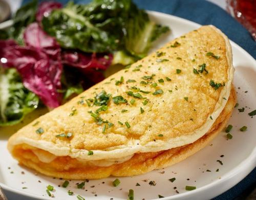 Omelette soufflée 3 fromages | Photo de PassionRecettes