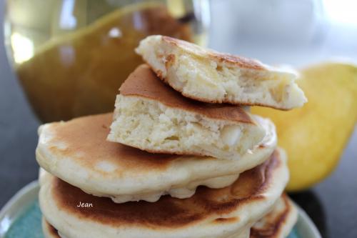 Pancake poire et amandes de Nell | Photo de Nell