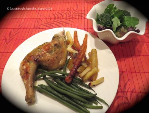 Poulet à l'aneth et aux légumes de janvier de Messidor | Photo de Messidor