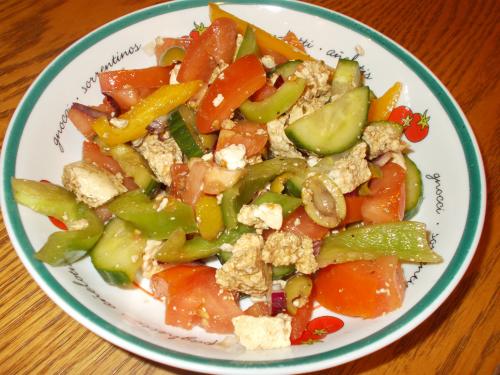 Salade repas à la grecque de Manger Avec Mo | Photo de Manger avec mo